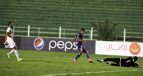 الزمالك يتوقف "إجباريا" عند النقطة 4 بعد تدخل الشرطة.. فيديو وصور